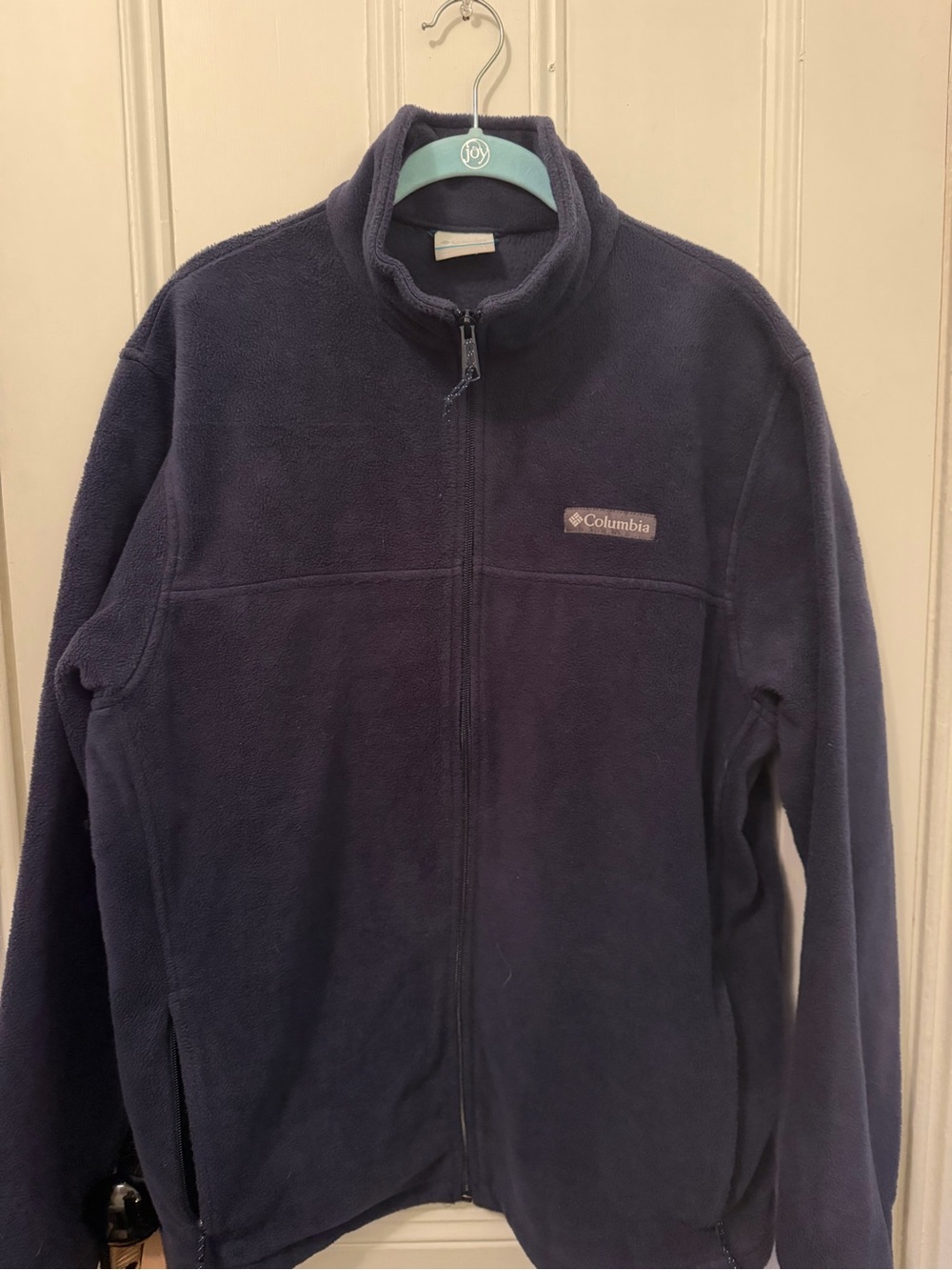 Women’s Columbia size Large navy fleece jacket in excellent condition